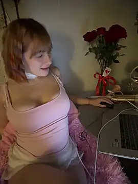 Stripchat cam girl xCandyDollx
