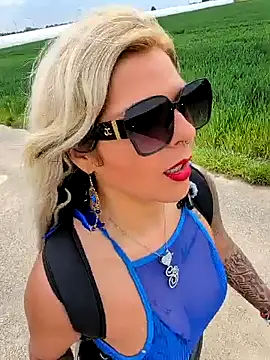 Stripchat cam girl Glory_Max