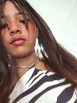 Thumbnail of Pretty_karol - Stripchat live cam