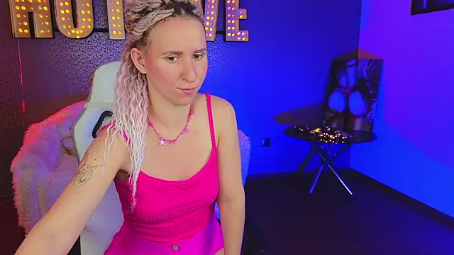 Stripchat cam girl VanessaBYlove