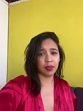 Stripchat cam girl Esmeraldagh_