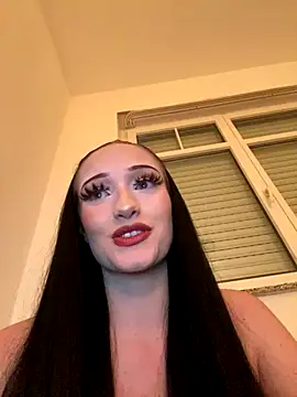 Stripchat cam girl Tijara-im-Pyjama
