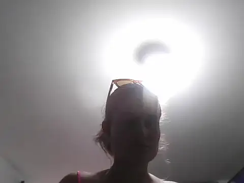 Stripchat cam girl safiro2025