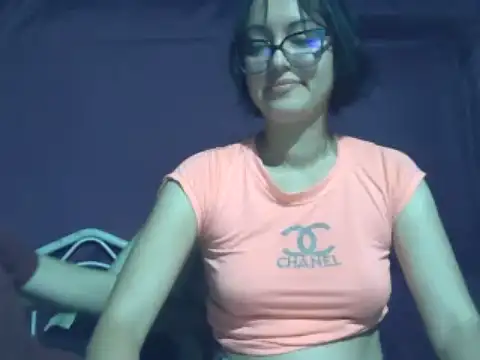 Stripchat cam girl sexydiosahot