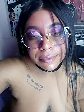 Stripchat cam girl CutieBrownie