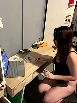 Stripchat cam girl XXlolaXX