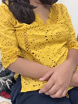 Stripchat cam girl Simmi_00