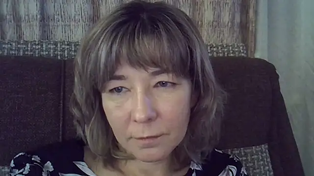 Stripchat cam girl EllaJohnsonX