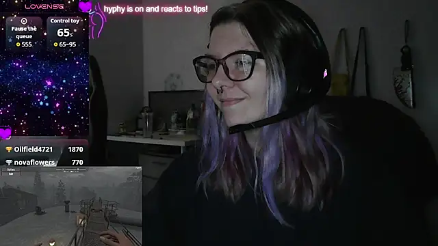 Stripchat cam girl x3raven