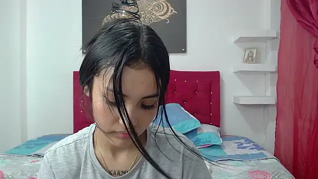 Stripchat cam girl natysexy11small