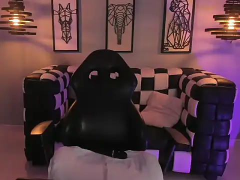 Stripchat cam girl KAHTY_JONES