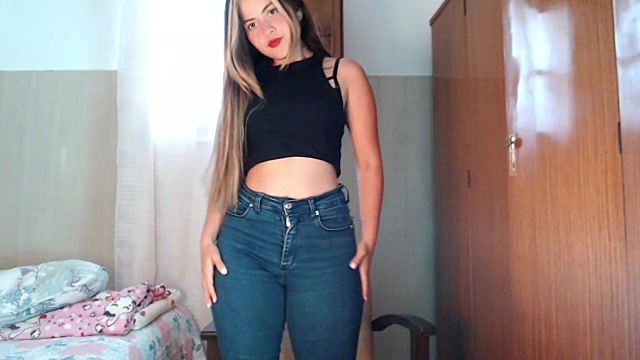 Stripchat cam girl Lilly__queen