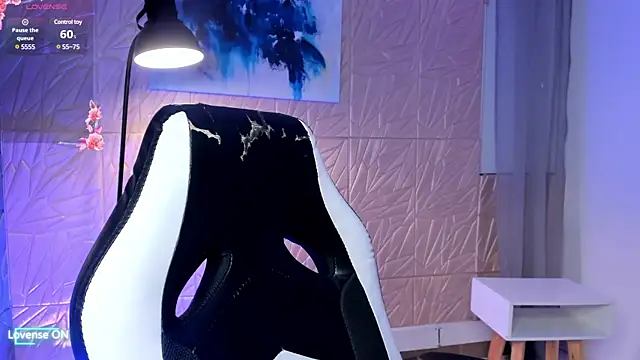 Stripchat cam girl MAGIC_CRISTALL