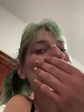 Stripchat cam girl O_UBIGMAD