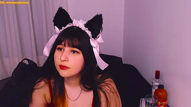 Stripchat cam girl Moooxy