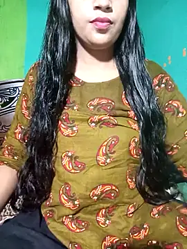 Stripchat cam girl Halima69