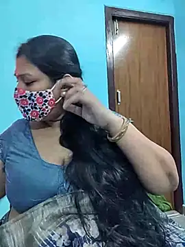 Stripchat cam girl sutari84