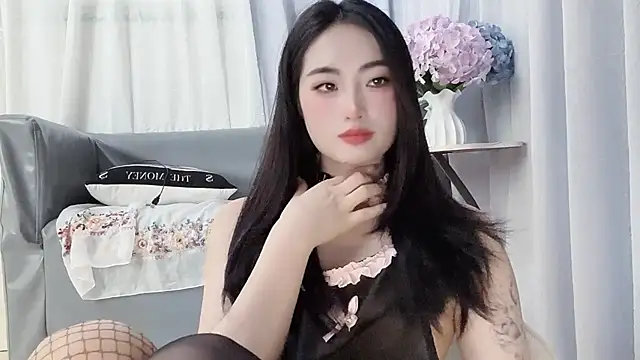 Stripchat cam girl K1oO