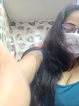 Stripchat cam girl nisha_1110
