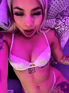 Stripchat cam girl Natixrtt