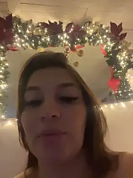 Stripchat cam girl sarahreyess_11