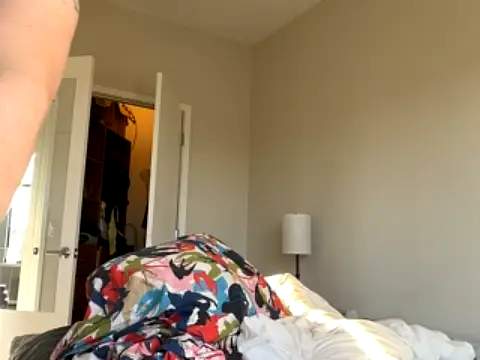 Stripchat cam girl k_kenedy2021