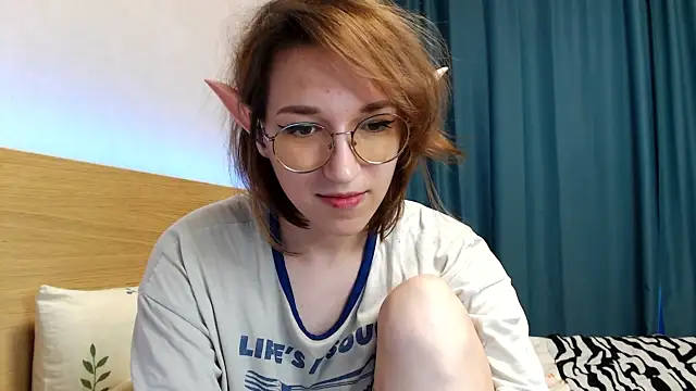 Stripchat cam girl cunning_witch