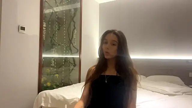 Stripchat cam girl ZaidaKellner