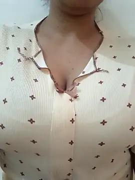 Stripchat cam girl AlHoraa