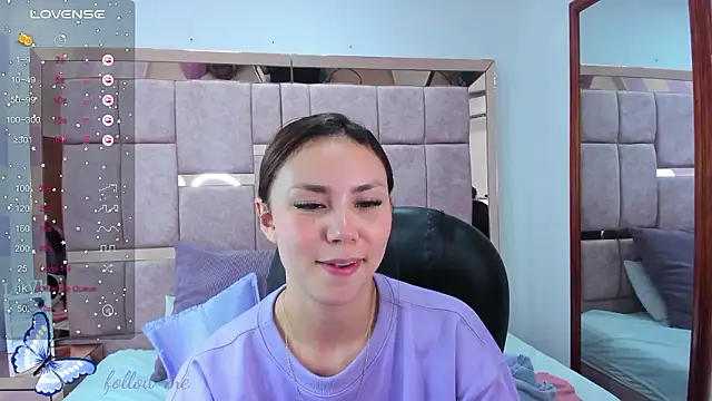 Stripchat cam girl kala2_claudenn