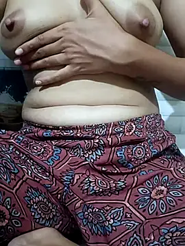 Stripchat cam girl seema-3421