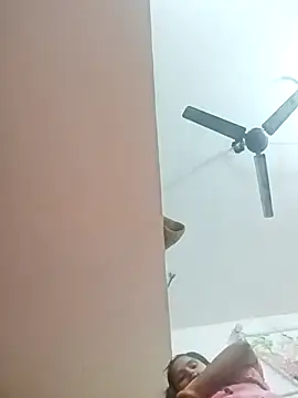 Stripchat cam girl annaya_sweet