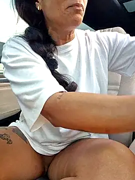 Stripchat cam girl AllanaSquirt