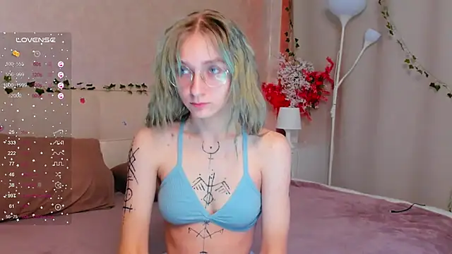 Stripchat cam girl AnnisFarleigh