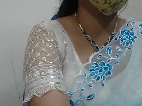 Stripchat cam girl Lovely_Siri_23