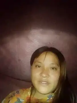 Stripchat cam girl MuiNay