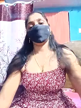 Stripchat cam girl dhina79