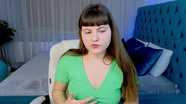 Stripchat cam girl Miss__Poly