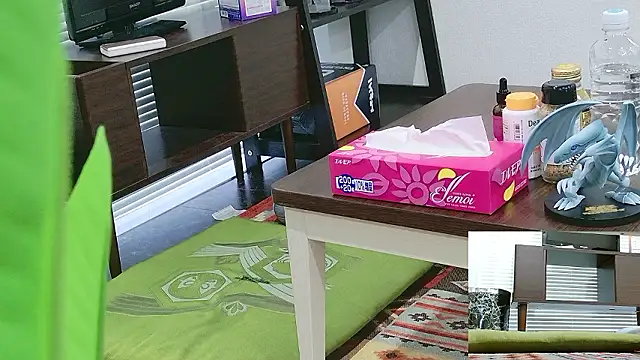 Stripchat cam girl YARASERO-kun