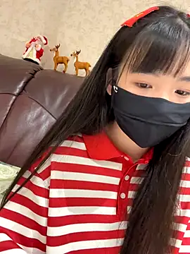 Stripchat cam girl BigHaComing