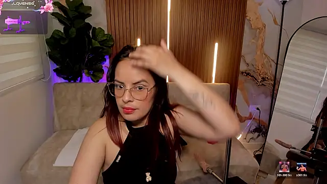 Stripchat cam girl Amanda_Ruiz_