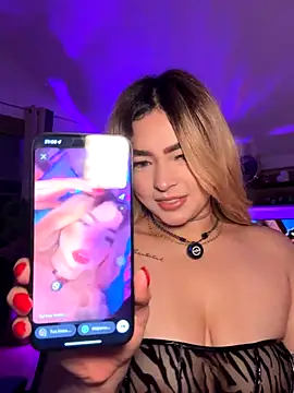 Stripchat cam girl OriannaFox