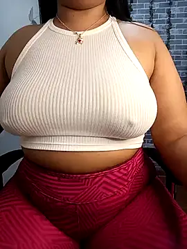 Stripchat cam girl lisacarperh