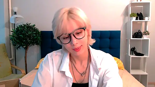 Stripchat cam girl SophieAsh