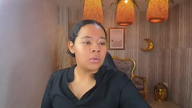 Stripchat cam girl risada_temptation_s