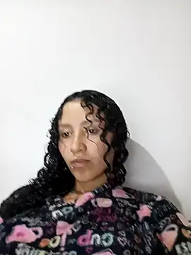 Stripchat cam girl pettymoon1