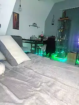 Stripchat cam girl Divinna