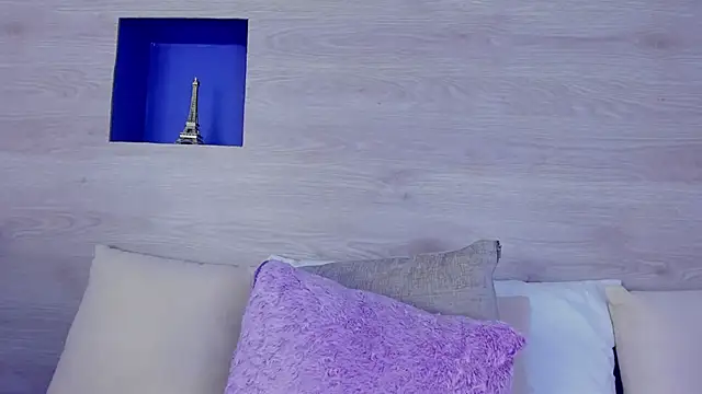 Stripchat cam girl Michellee_20