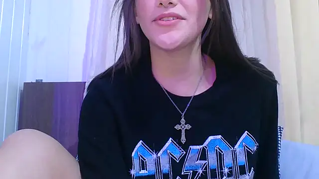 Stripchat cam girl helenastiippp