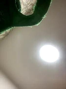 Stripchat cam girl mia_pink18_